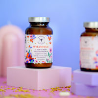 Produktbild von Manufaktura Rodziny Sadowskich Vitamin C Pulver mit Hagebutte und Bienenpollen ohne Zusatzstoffe