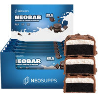 Produktbild von Neosupps NeoBar Proteinriegel Cookies & Cream 12 x 60g mit Cookie Stückchen